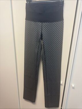 lululemon athletica Black & White Geometric Boot Cut Leggings
